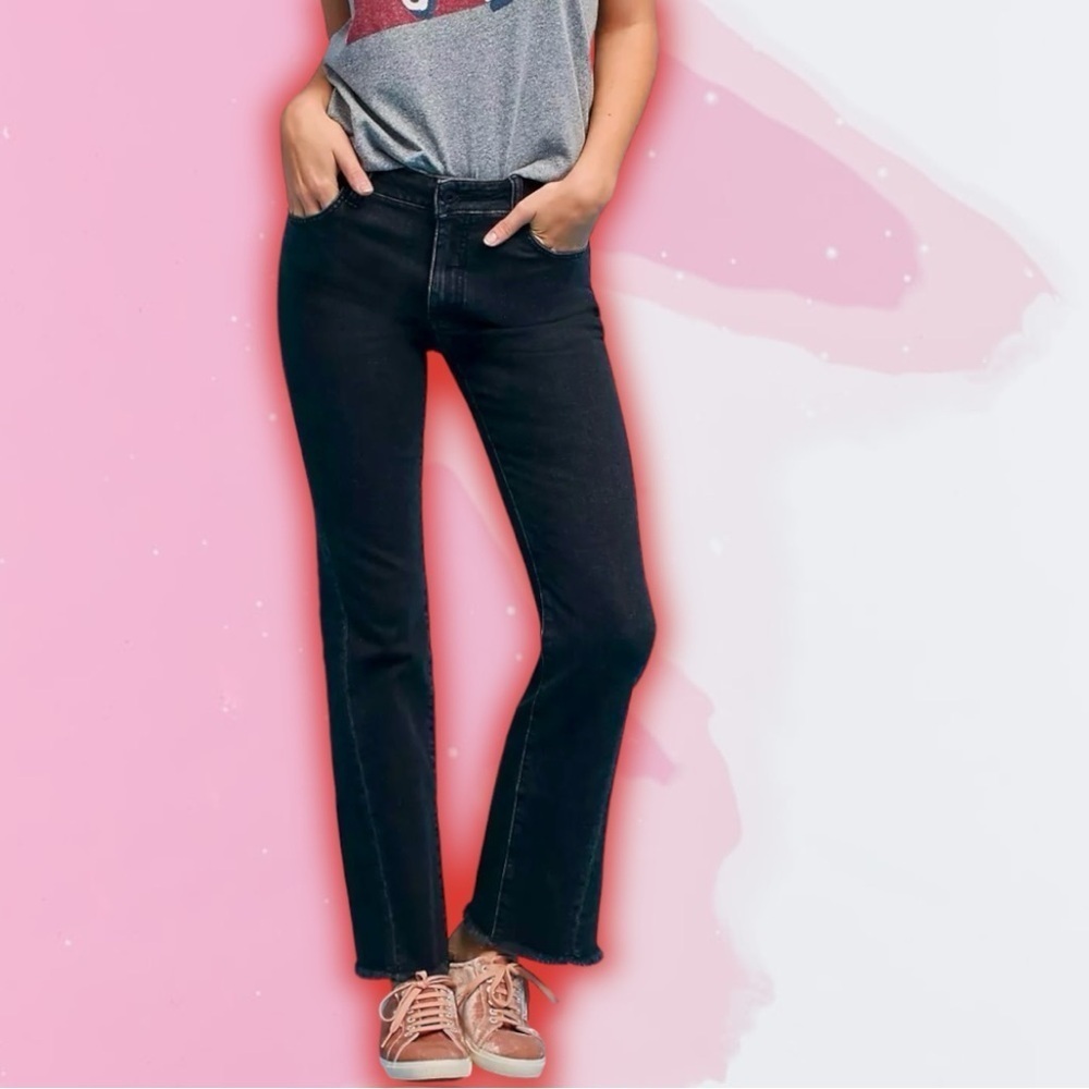 Pilcro Black Weathered ‘High-Rise Flare Jeans’ With Raw Hem Size 27
